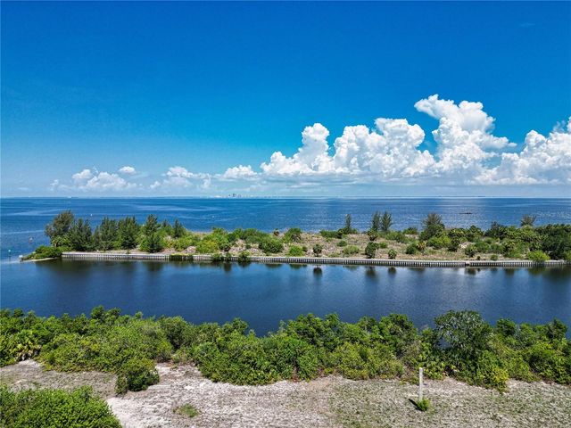 3273 MANGROVE POINT DRIVE, Ruskin, FL 33570