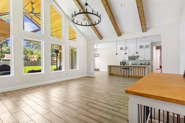 2423 Roman Forest Boulevard, New Caney, TX 77357