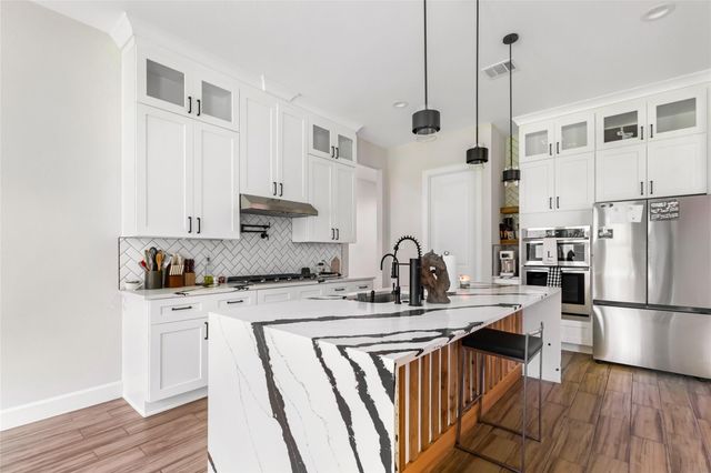 2423 Roman Forest Boulevard, New Caney, TX 77357