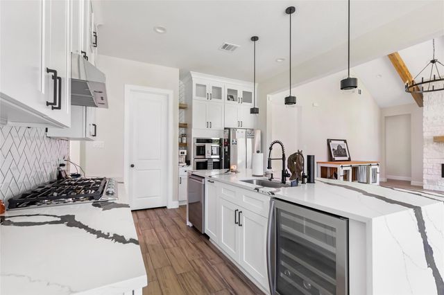 2423 Roman Forest Boulevard, New Caney, TX 77357