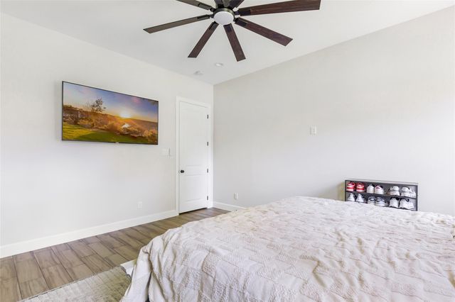 2423 Roman Forest Boulevard, New Caney, TX 77357