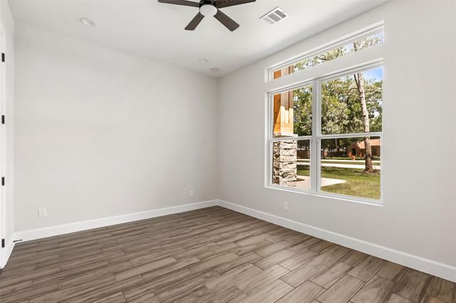2423 Roman Forest Boulevard, New Caney, TX 77357