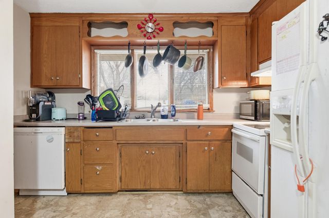 401 46th Avenue NE, Columbia Heights, MN 55421