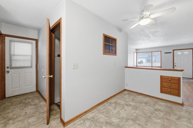 401 46th Avenue NE, Columbia Heights, MN 55421