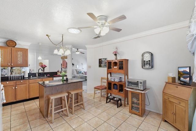 1818 Kemah Oaks Drive, Kemah, TX 77565