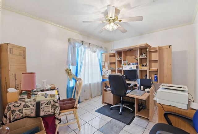 1818 Kemah Oaks Drive, Kemah, TX 77565