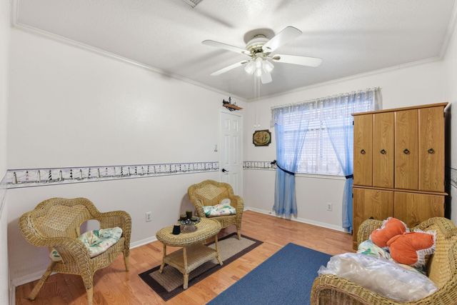 1818 Kemah Oaks Drive, Kemah, TX 77565