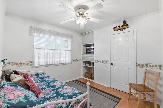 1818 Kemah Oaks Drive, Kemah, TX 77565