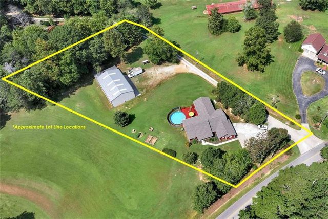 739 Rockford Creek Road, Clarkesville, GA 30523