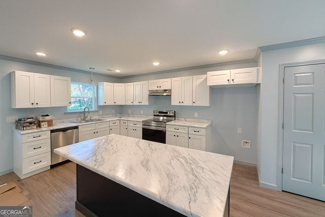 93 Shirley Lane Hwy 169, Glennville, GA 30427