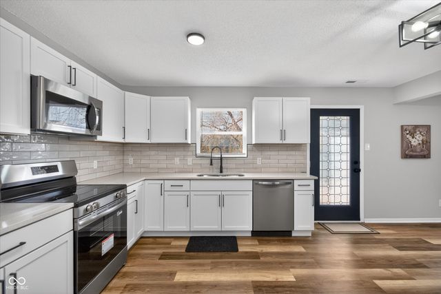 3406 Cork Bend Drive, Indianapolis, IN 46239