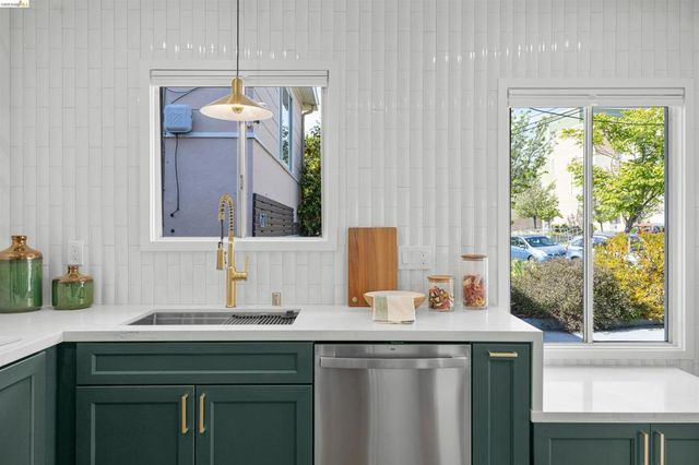 619 Ashbury Ave, El Cerrito, CA 94530