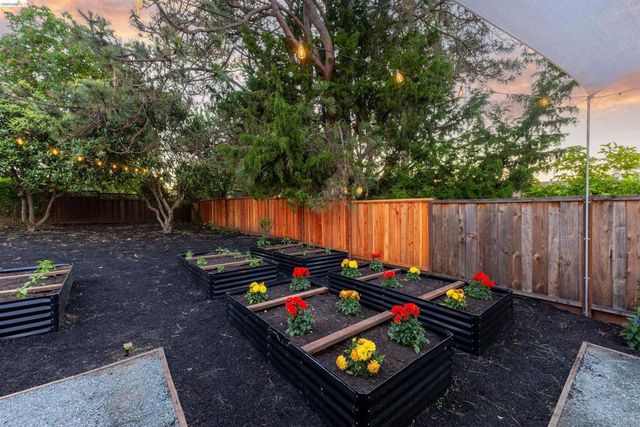 619 Ashbury Ave, El Cerrito, CA 94530