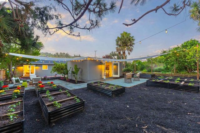 619 Ashbury Ave, El Cerrito, CA 94530