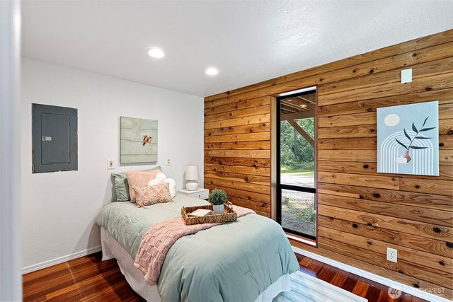 9001 NW Dishman Road, Bremerton, WA 98312