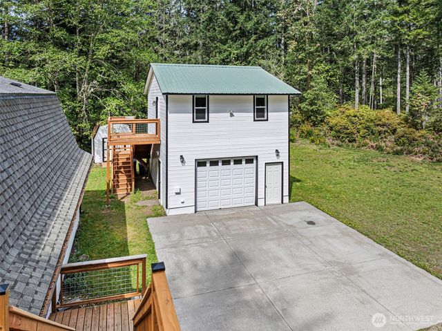 9001 NW Dishman Road, Bremerton, WA 98312