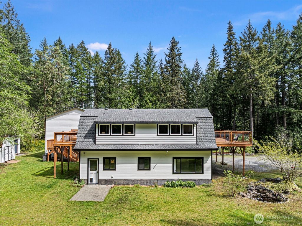 9001 NW Dishman Road, Bremerton, WA 98312