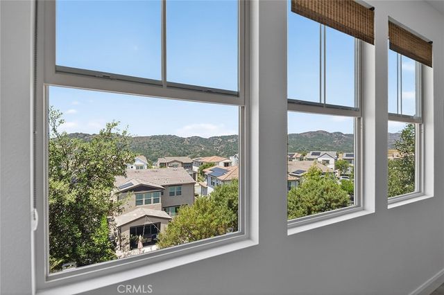 19 Granja Court, Rancho Mission Viejo, CA 92694