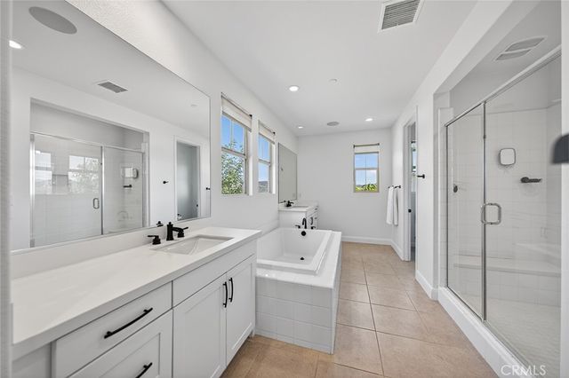 19 Granja Court, Rancho Mission Viejo, CA 92694