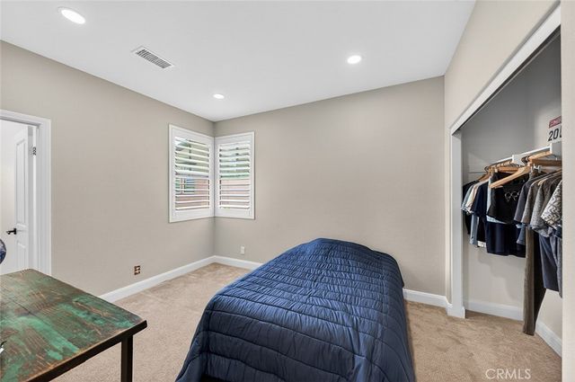 19 Granja Court, Rancho Mission Viejo, CA 92694
