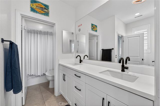 19 Granja Court, Rancho Mission Viejo, CA 92694