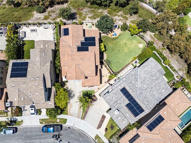 19 Granja Court, Rancho Mission Viejo, CA 92694