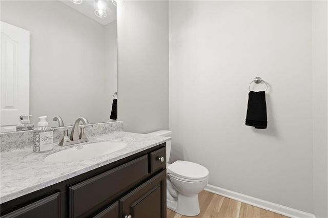 645 N Pine Circle, Gardner, KS 66030