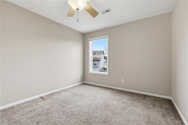 645 N Pine Circle, Gardner, KS 66030