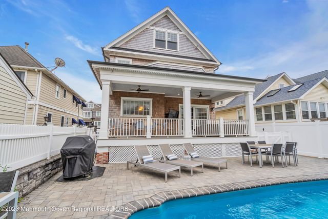 32 3rd Avenue, Normandy Beach, NJ 08739