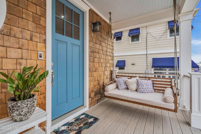32 3rd Avenue, Normandy Beach, NJ 08739