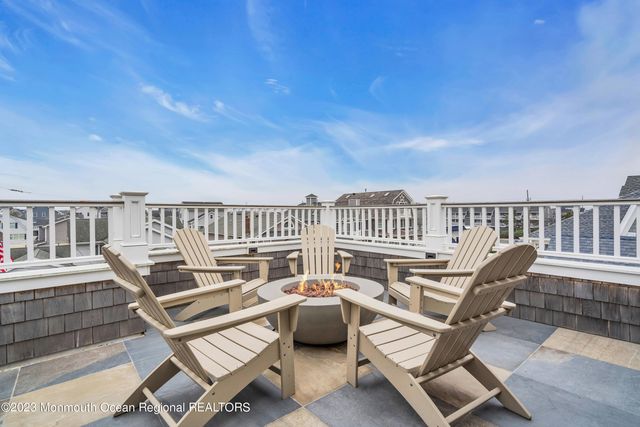 32 3rd Avenue, Normandy Beach, NJ 08739