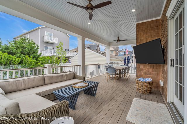 32 3rd Avenue, Normandy Beach, NJ 08739