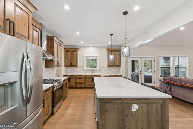 7097 Harrietts Bluff Road, Woodbine, GA 31569