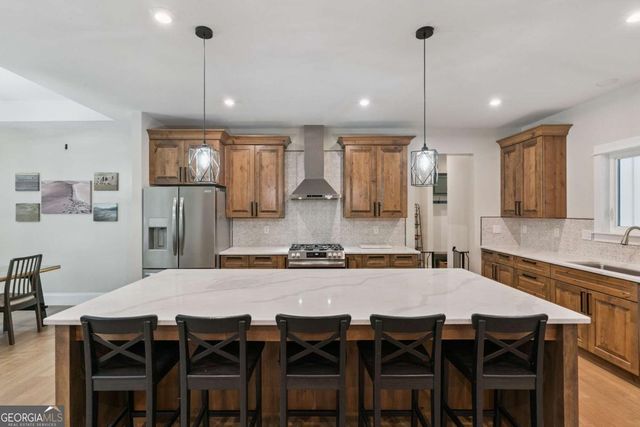 7097 Harrietts Bluff Road, Woodbine, GA 31569