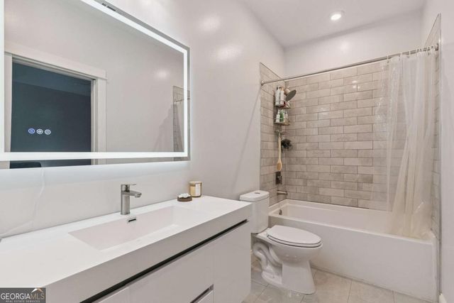 7097 Harrietts Bluff Road, Woodbine, GA 31569