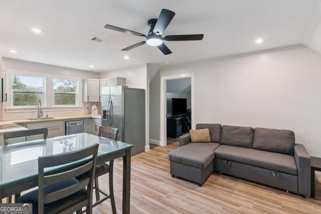 7097 Harrietts Bluff Road, Woodbine, GA 31569