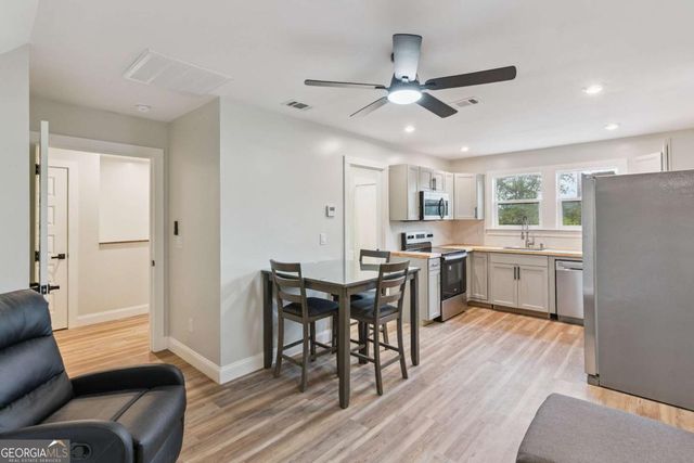 7097 Harrietts Bluff Road, Woodbine, GA 31569