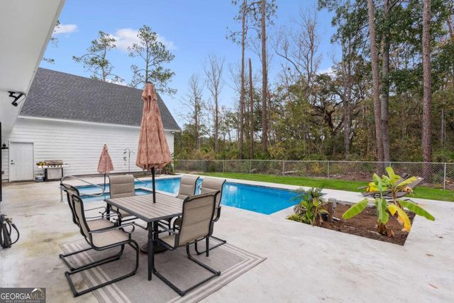 7097 Harrietts Bluff Road, Woodbine, GA 31569