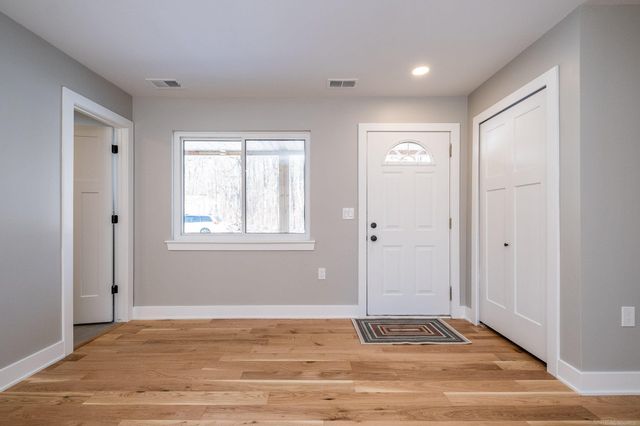 27590 Hiller Street, Harrison Twp, MI 48045