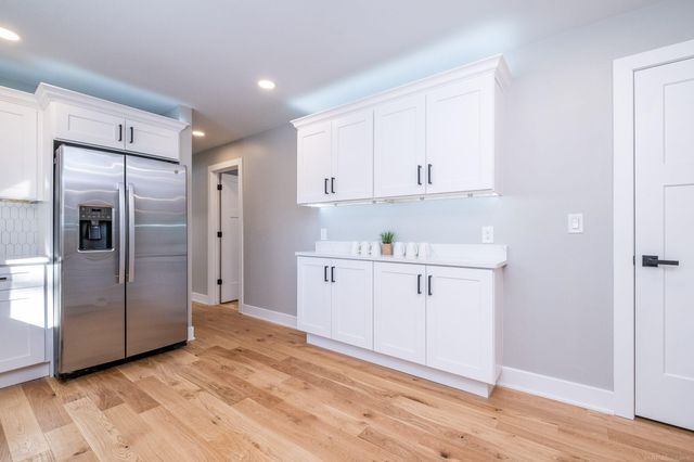 27590 Hiller Street, Harrison Twp, MI 48045