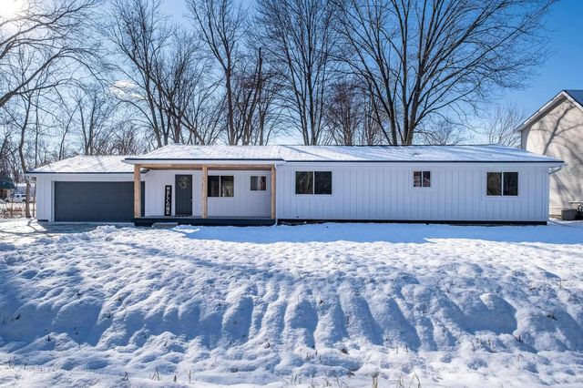 27590 Hiller Street, Harrison Twp, MI 48045