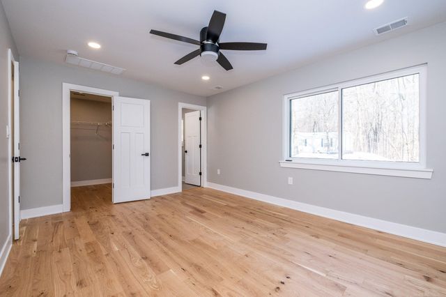 27590 Hiller Street, Harrison Twp, MI 48045