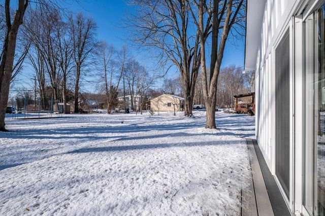 27590 Hiller Street, Harrison Twp, MI 48045