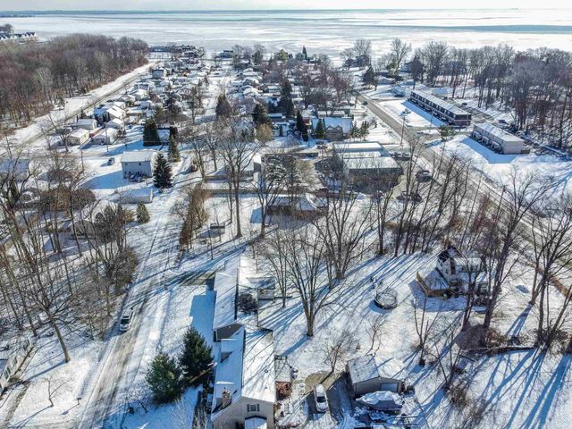 27590 Hiller Street, Harrison Twp, MI 48045