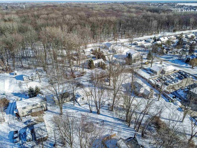 27590 Hiller Street, Harrison Twp, MI 48045