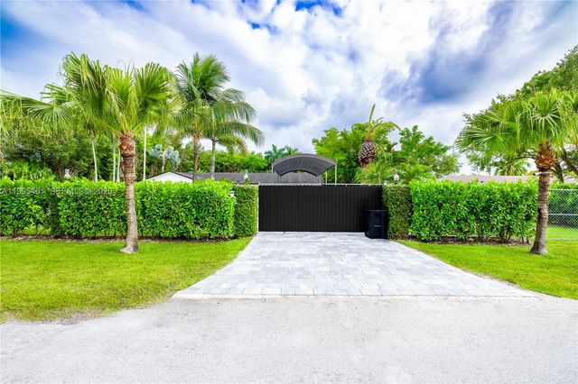 18840 SW 218th Street, Miami, FL 33170