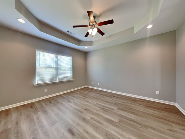 1008 Harper Dean Way, Gallatin, TN 37066