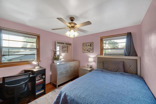 7946 Monroe Avenue, Munster, IN 46321
