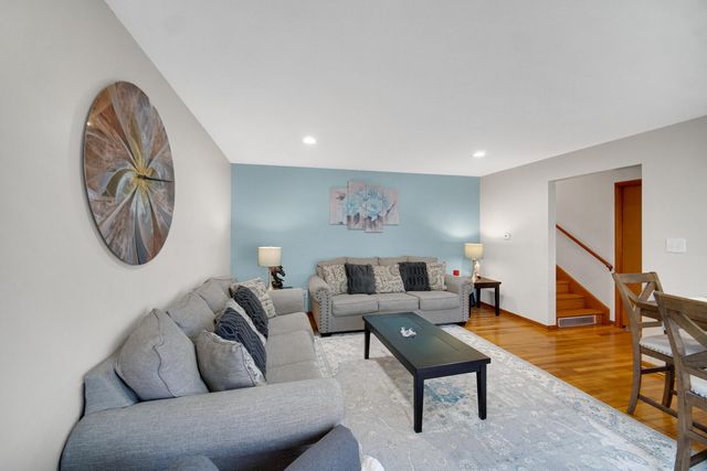 7946 Monroe Avenue, Munster, IN 46321