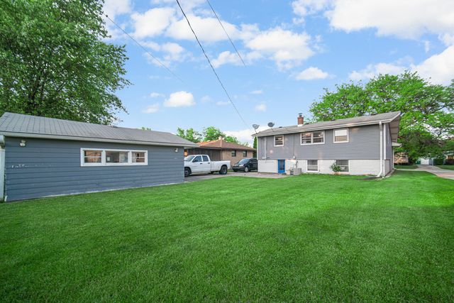 7946 Monroe Avenue, Munster, IN 46321